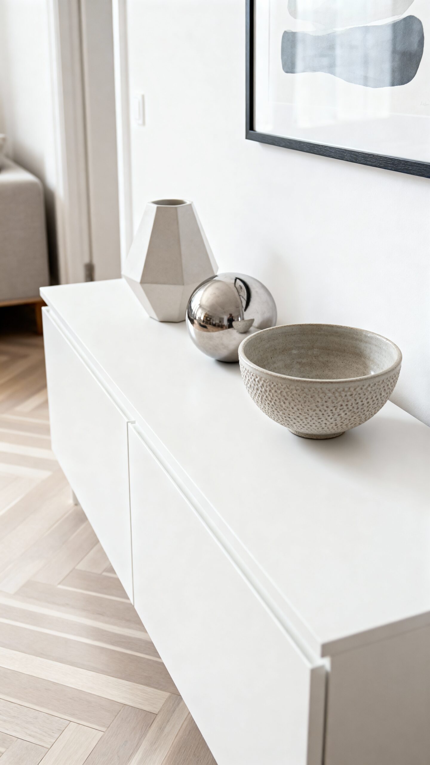 balanced varied visually appealing decorative groupings