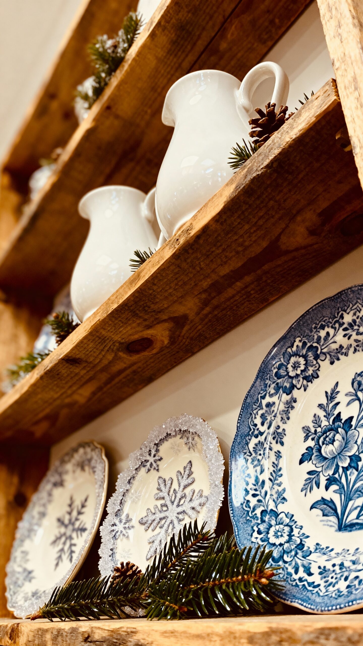 cozy charming curated seasonal showcases