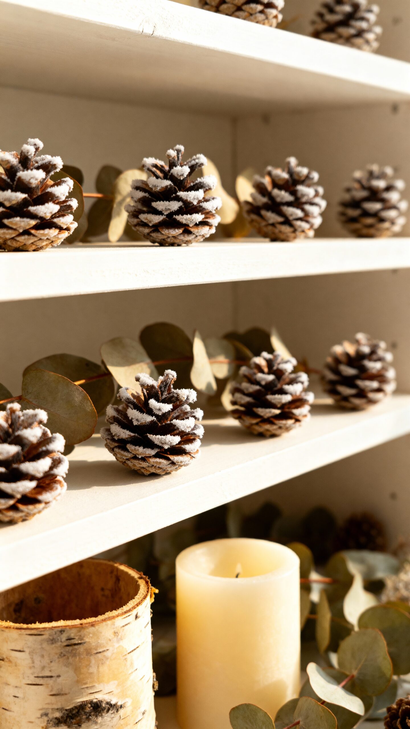 crafting cozy scandinavian winter decor