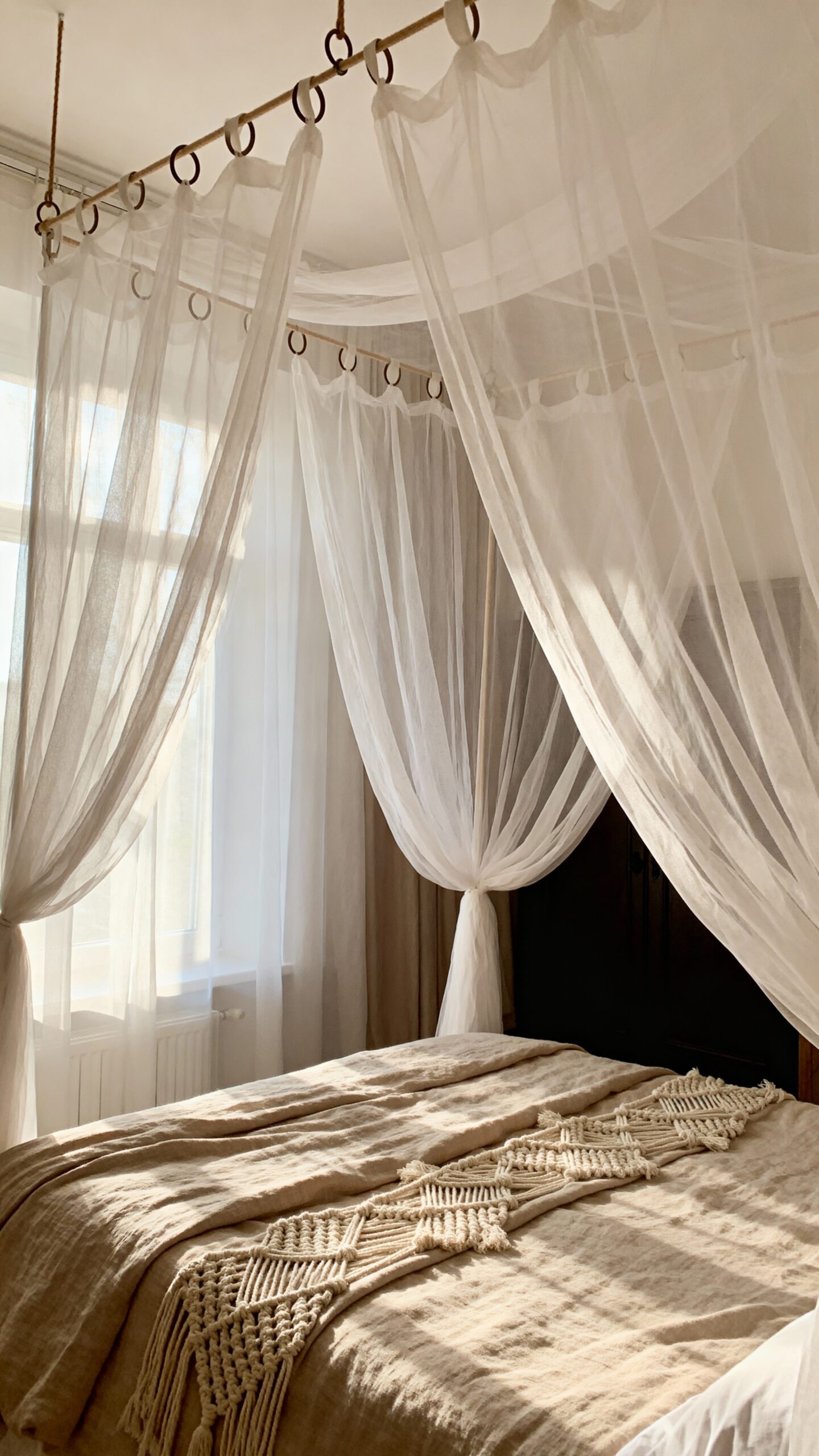 dreamy romantic bohemian elegant