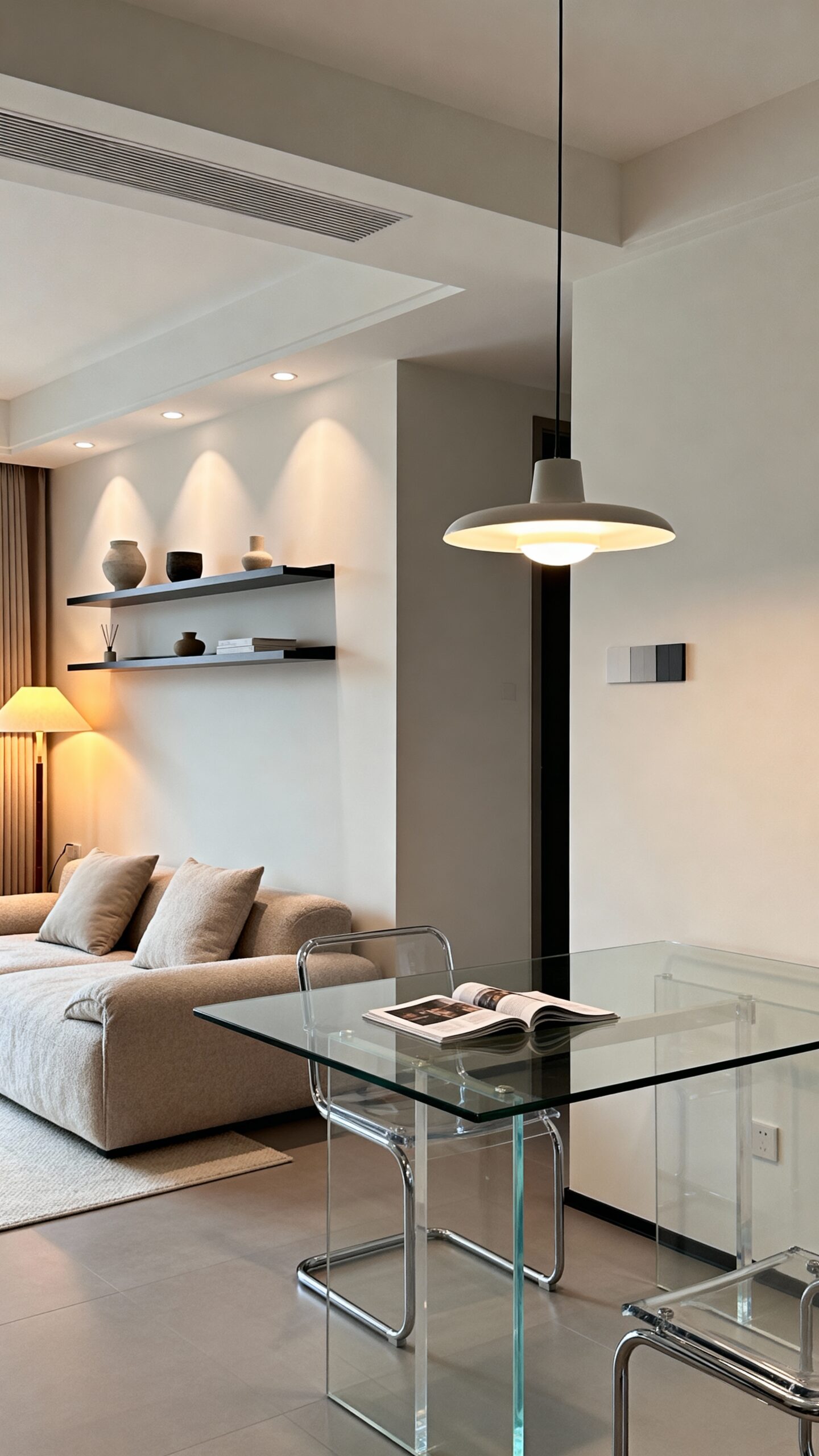 visual space maximizing glass