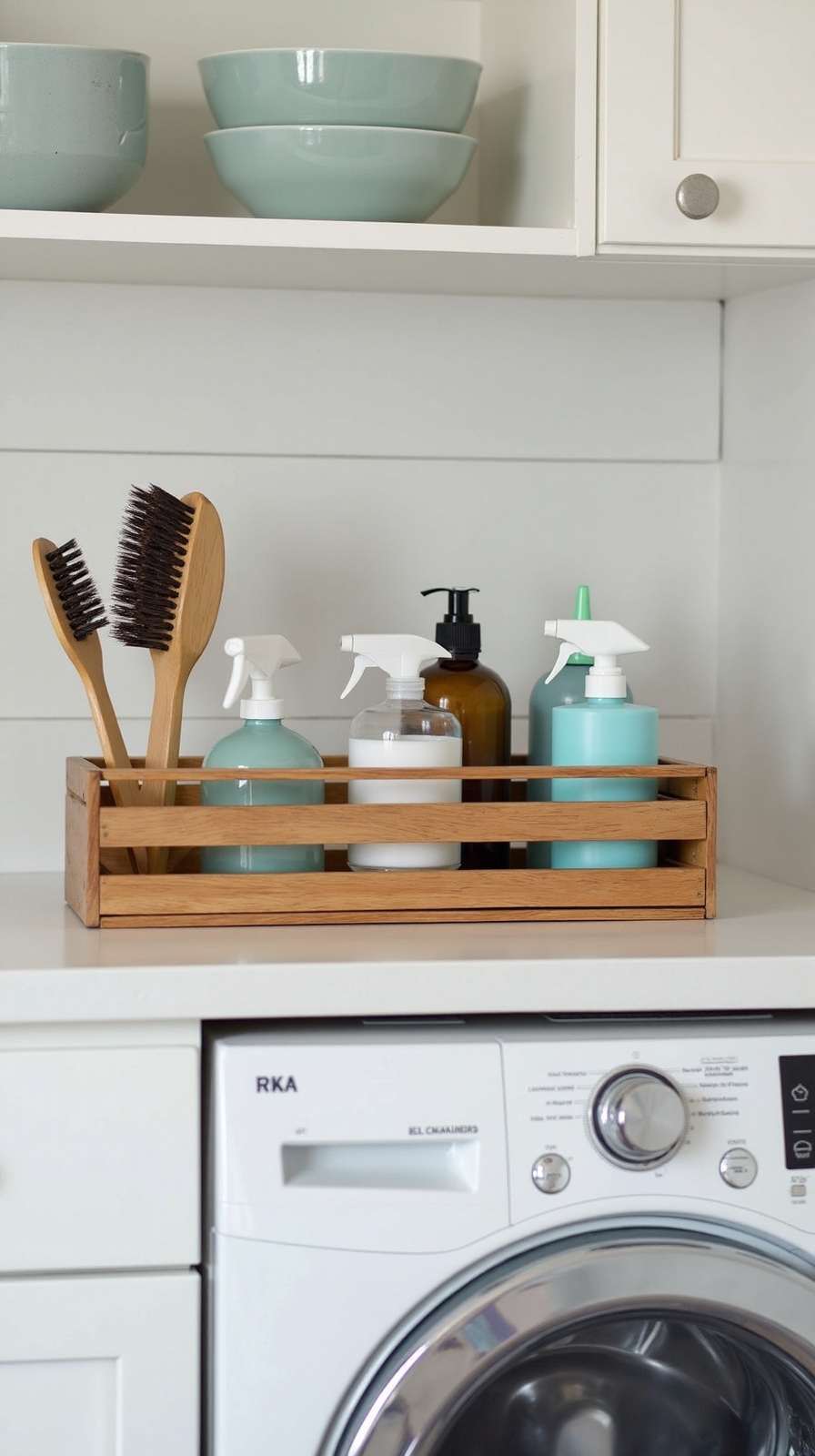 portable laundry stain treatment station