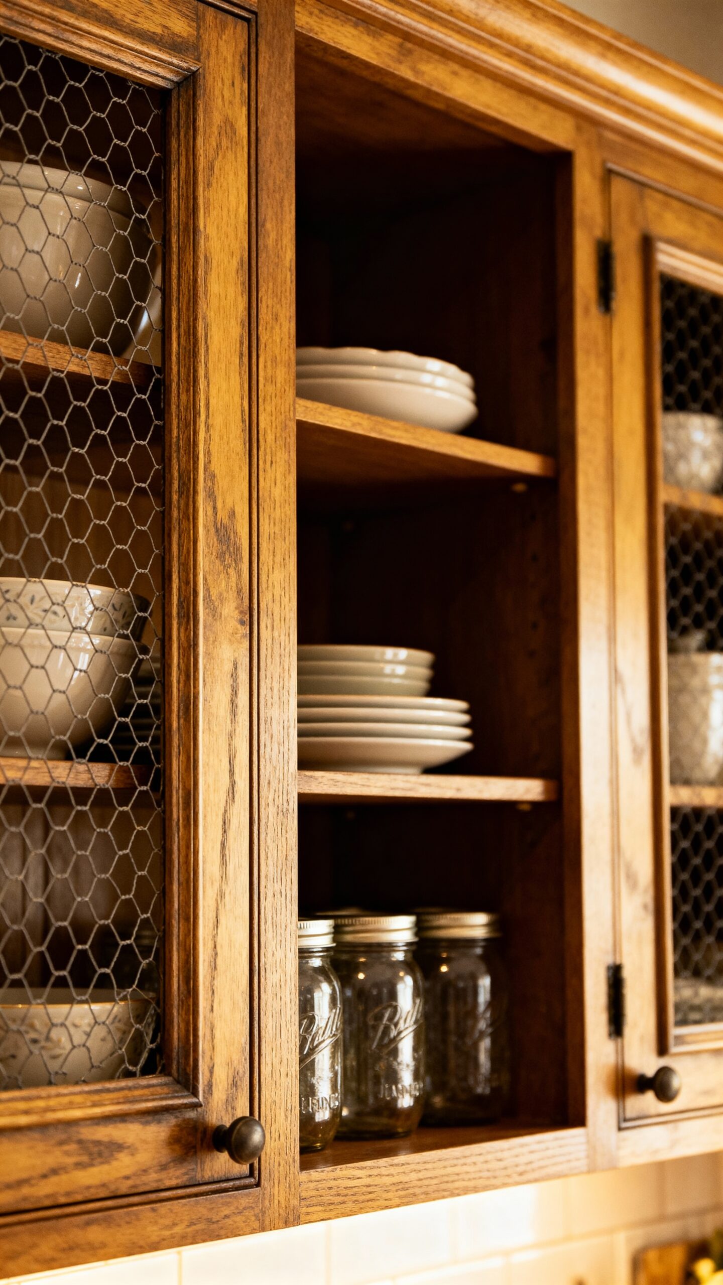 vintage farmhouse kitchen cabinet d cor