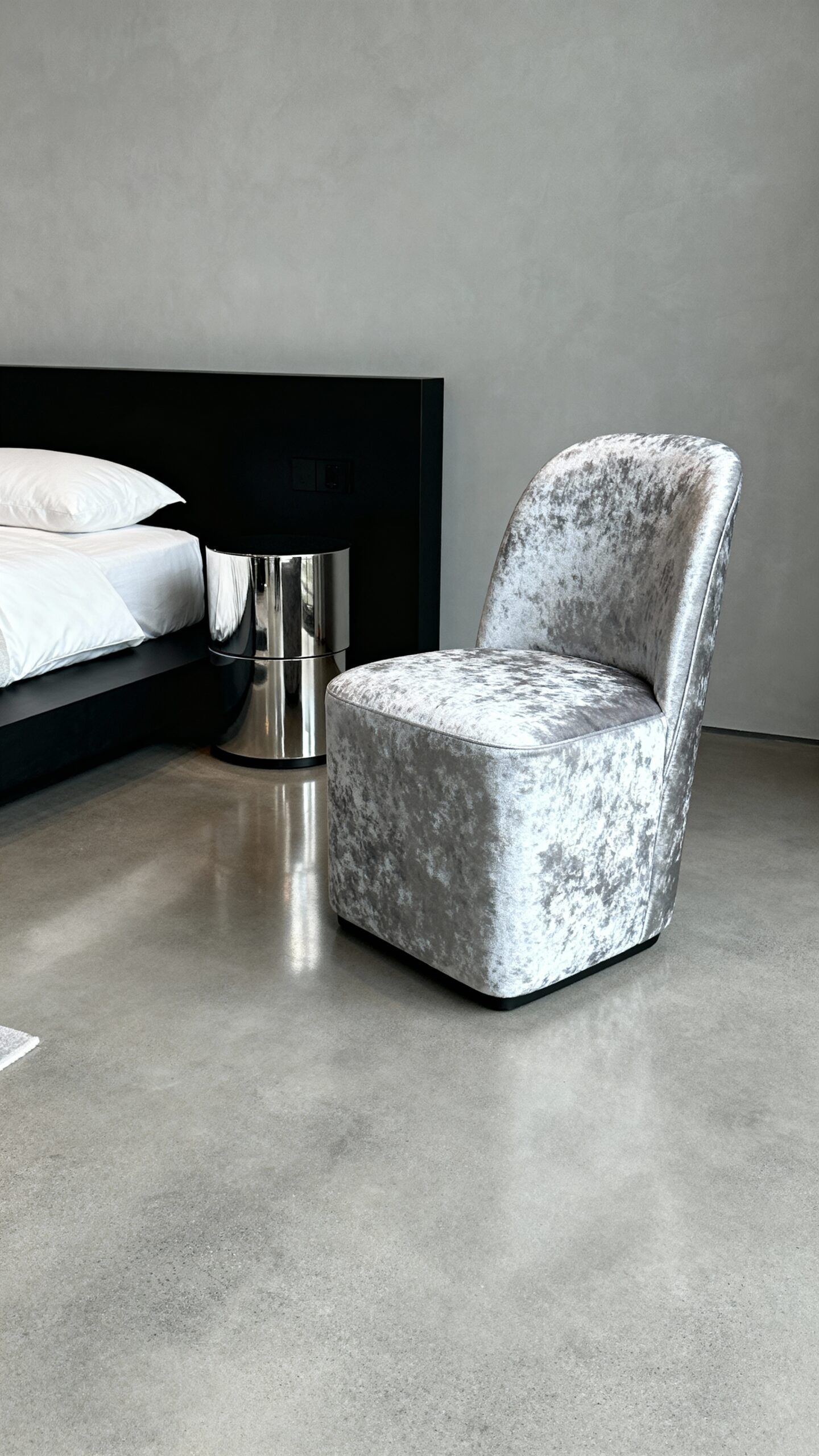 luxurious silver velvet accent seating